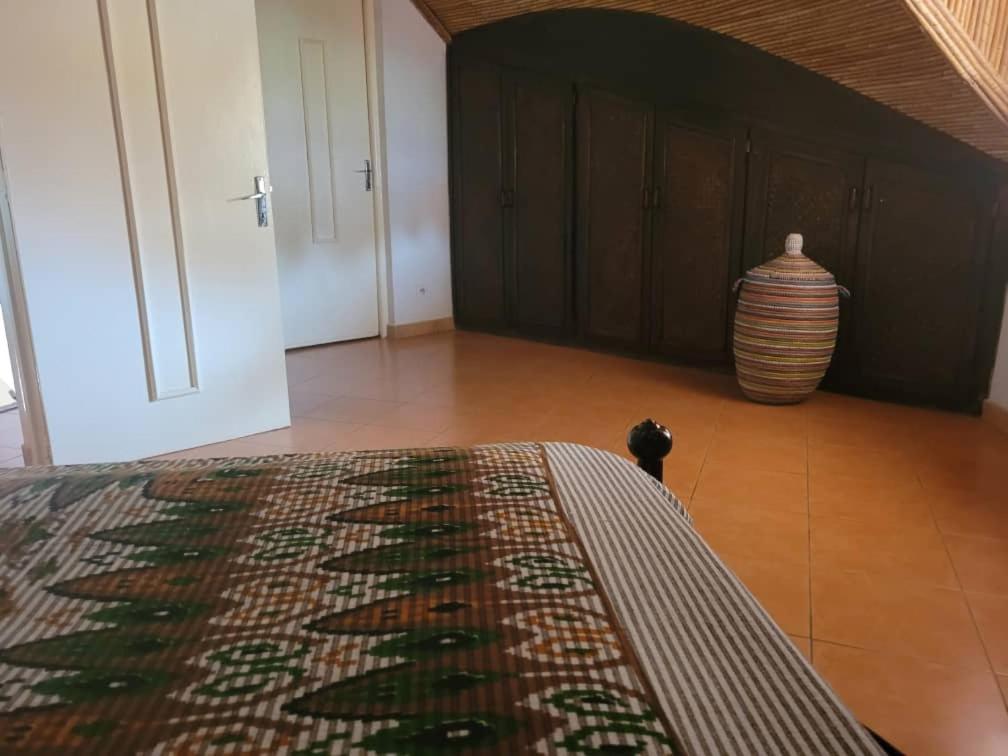 Villa Bord De Mer Avec Piscine Sali Tap Екстер'єр фото